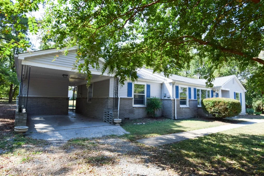 801 Hart Street Gallatin TN 37066
