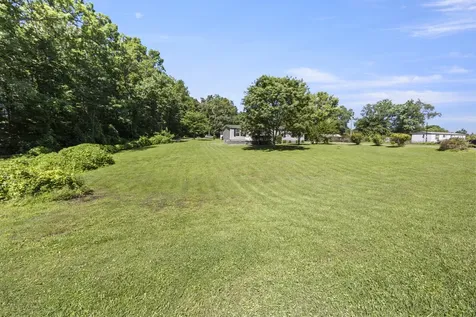 7495 Old Tullahoma Road Estill Springs TN 37330