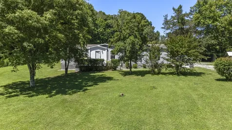 7495 Old Tullahoma Road Estill Springs TN 37330