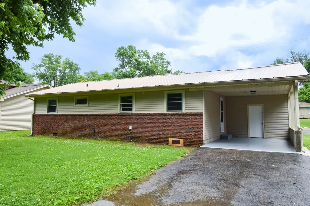 124 Glenn Avenue Gallatin TN 37066