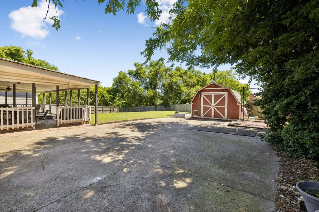5018 Bonnawell Drive Hermitage TN 37076