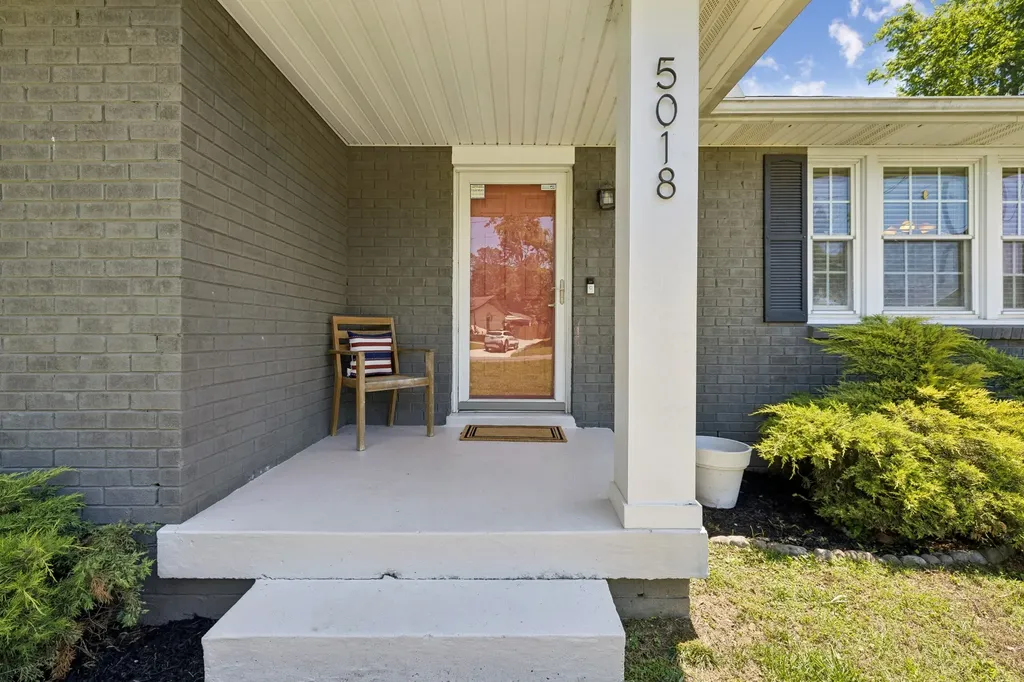 5018 Bonnawell Drive Hermitage TN 37076