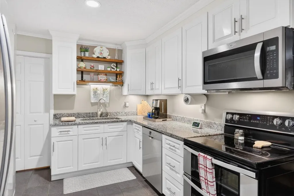 134 Oakwood Terrace Chickamauga GA 30707