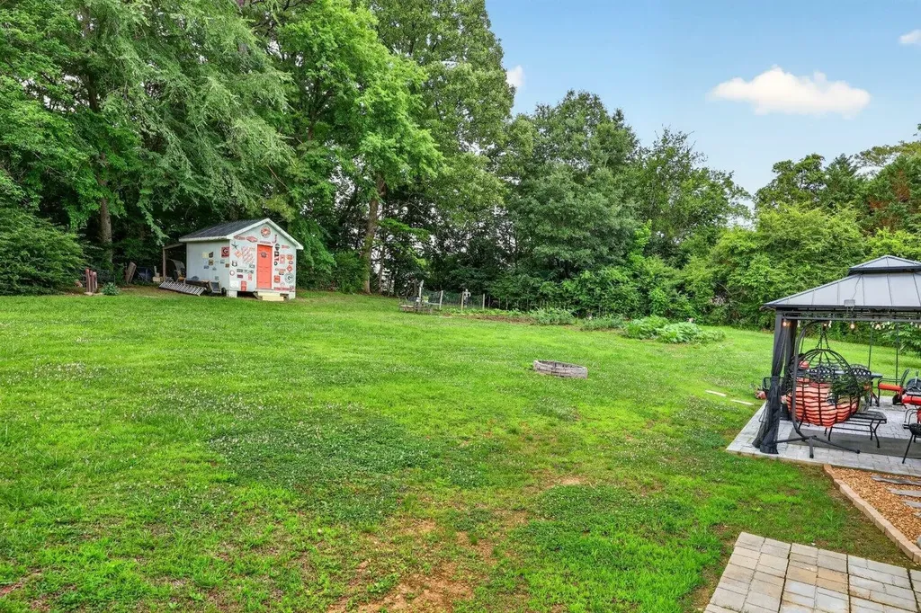 134 Oakwood Terrace Chickamauga GA 30707