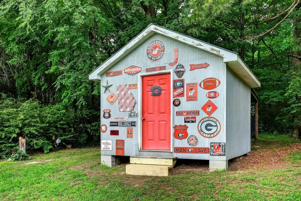 134 Oakwood Terrace Chickamauga GA 30707