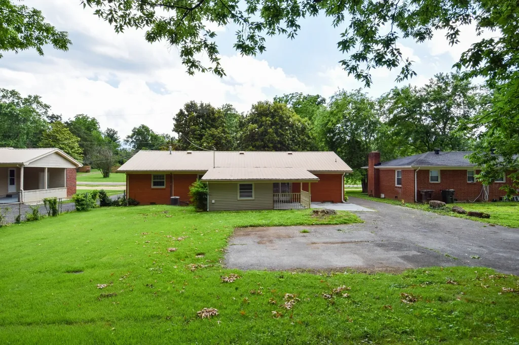 126 Glenn Avenue Gallatin TN 37066