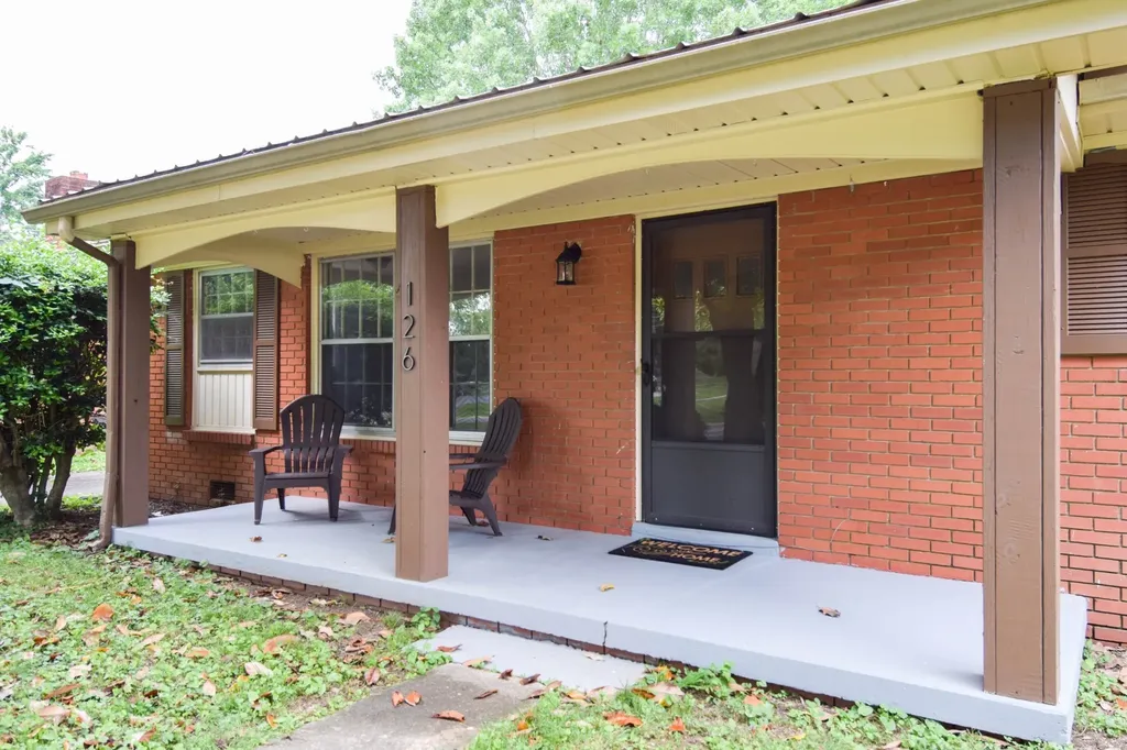 126 Glenn Avenue Gallatin TN 37066