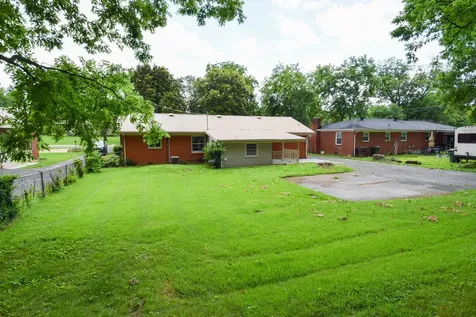 126 Glenn Avenue Gallatin TN 37066