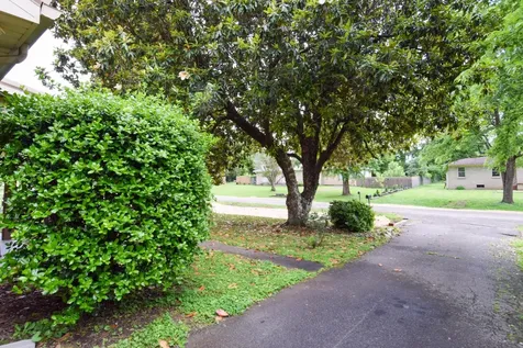 126 Glenn Avenue Gallatin TN 37066