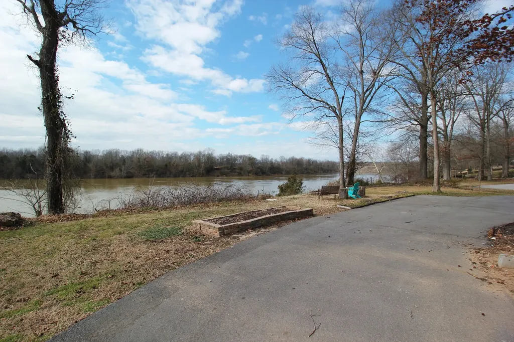 1108 Berwick Trail Madison TN 37115