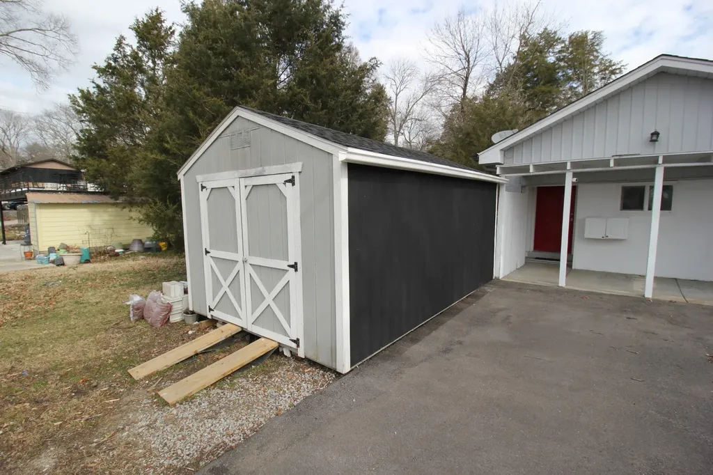 1108 Berwick Trail Madison TN 37115
