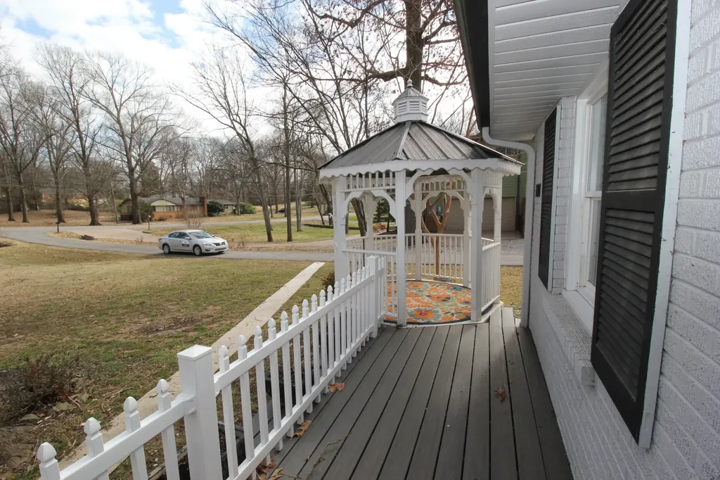 1108 Berwick Trail Madison TN 37115