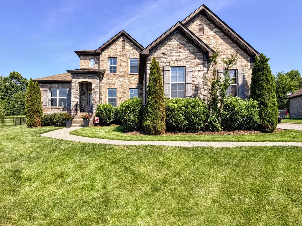 140 Houghland Street Gallatin TN 37066