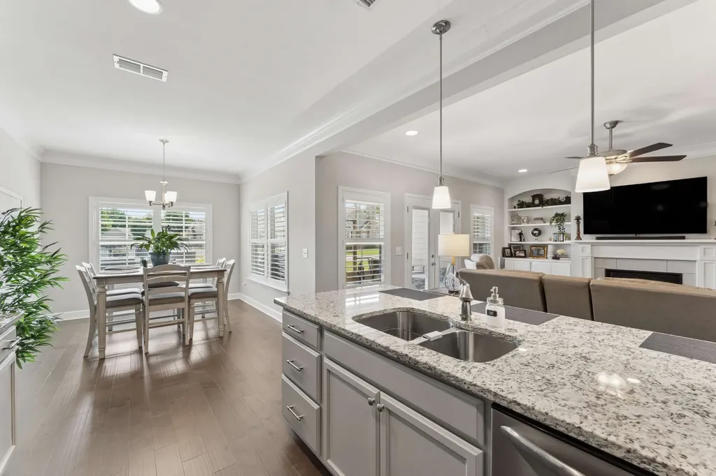 2423 Stonecenter Lane Murfreesboro TN 37128