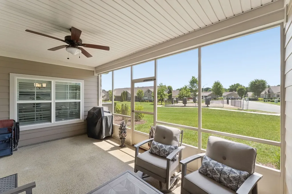 2423 Stonecenter Lane Murfreesboro TN 37128