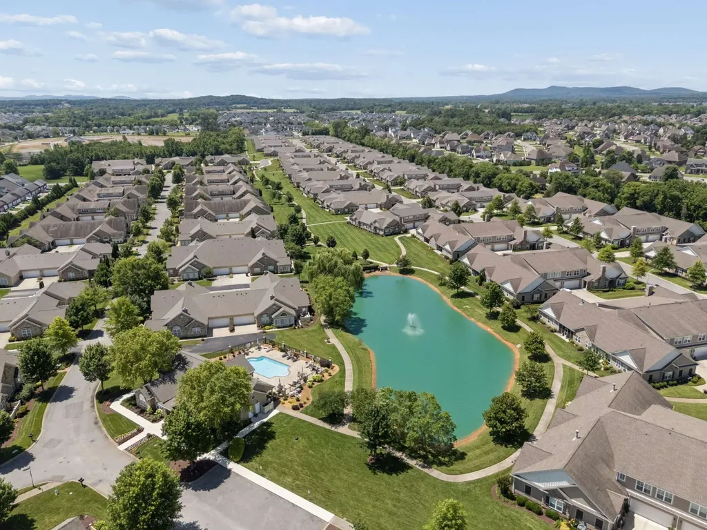 2423 Stonecenter Lane Murfreesboro TN 37128