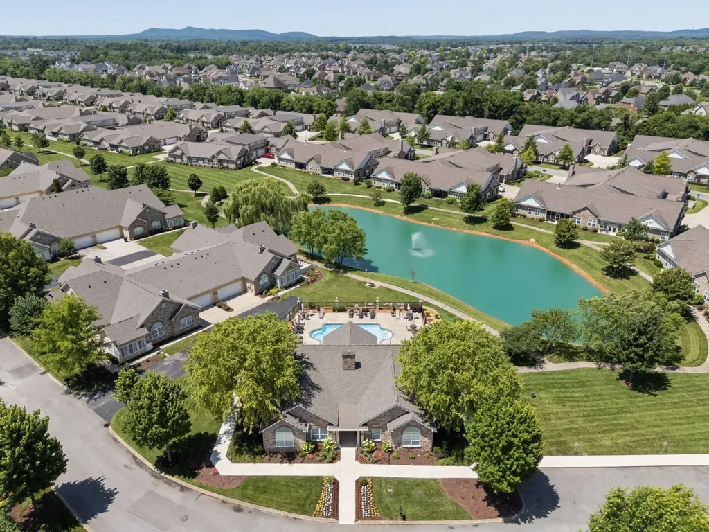 2423 Stonecenter Lane Murfreesboro TN 37128