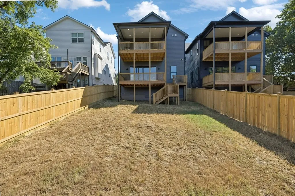 2434B Chapman Drive Nashville TN 37206
