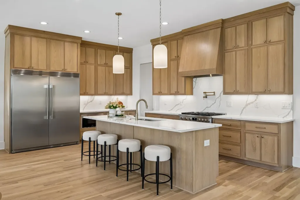 2434B Chapman Drive Nashville TN 37206
