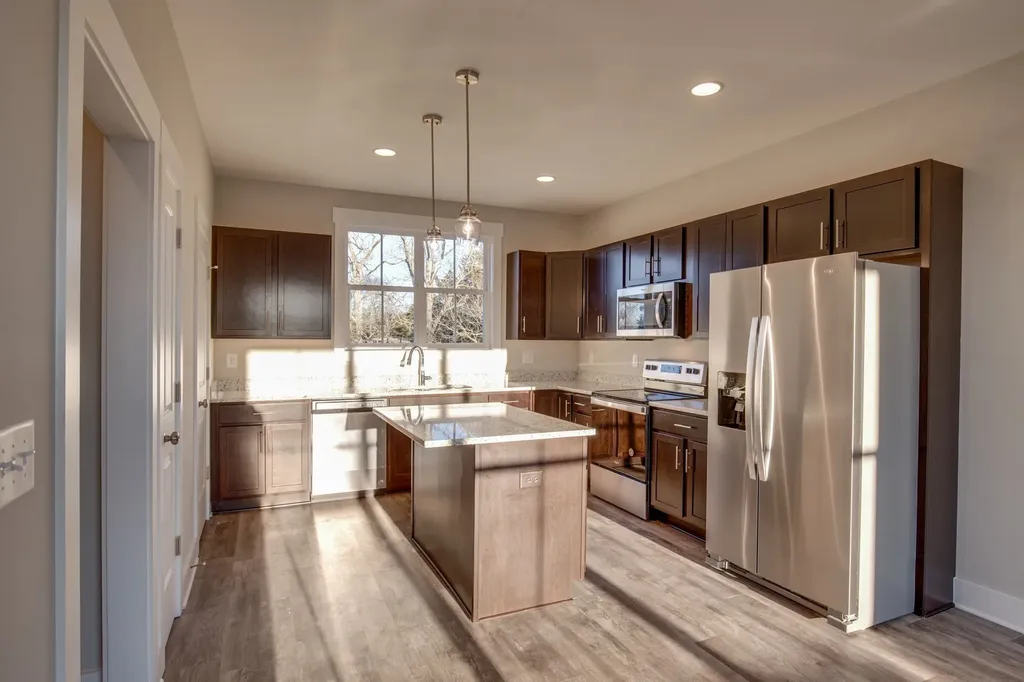 303 Harper Landing Chapel Hill TN 37034