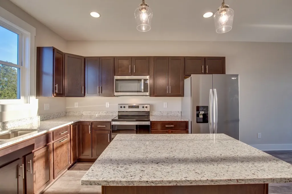 303 Harper Landing Chapel Hill TN 37034