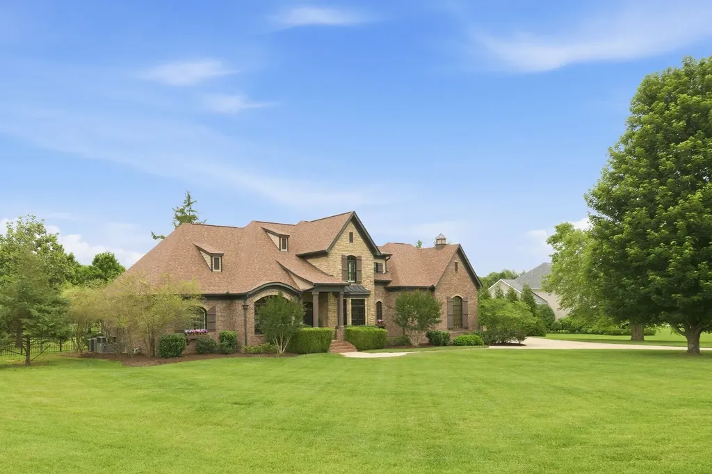 2228 Grey Cliff Drive Franklin TN 37064