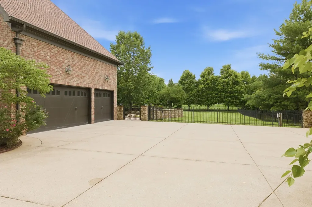 2228 Grey Cliff Drive Franklin TN 37064