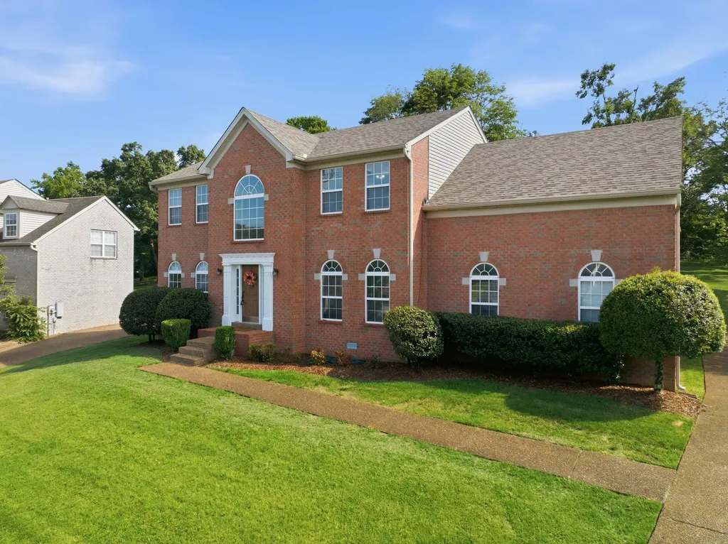 232 Spy Glass Way Hendersonville TN 37075
