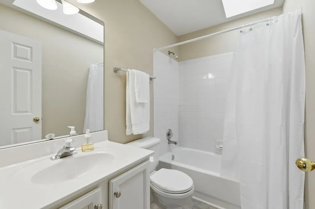232 Spy Glass Way Hendersonville TN 37075