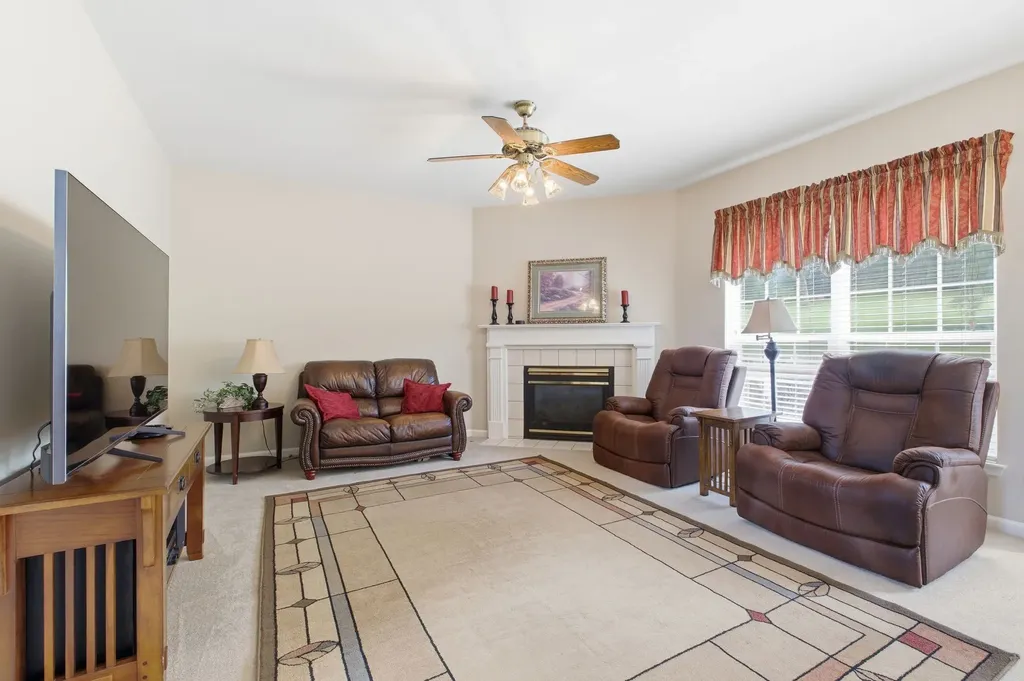 232 Spy Glass Way Hendersonville TN 37075