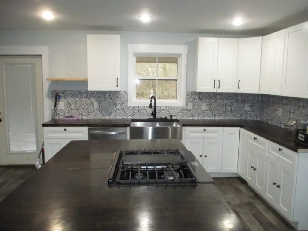422 Parker Road Portland TN 37148