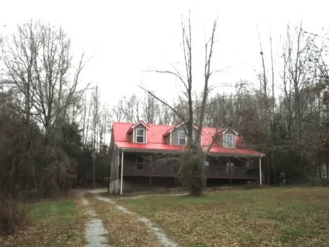 422 Parker Road Portland TN 37148
