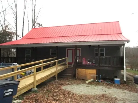 422 Parker Road Portland TN 37148