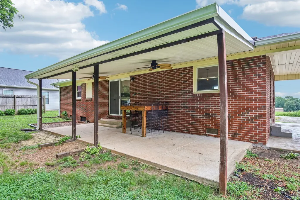 417 Central Avenue Chapel Hill TN 37034