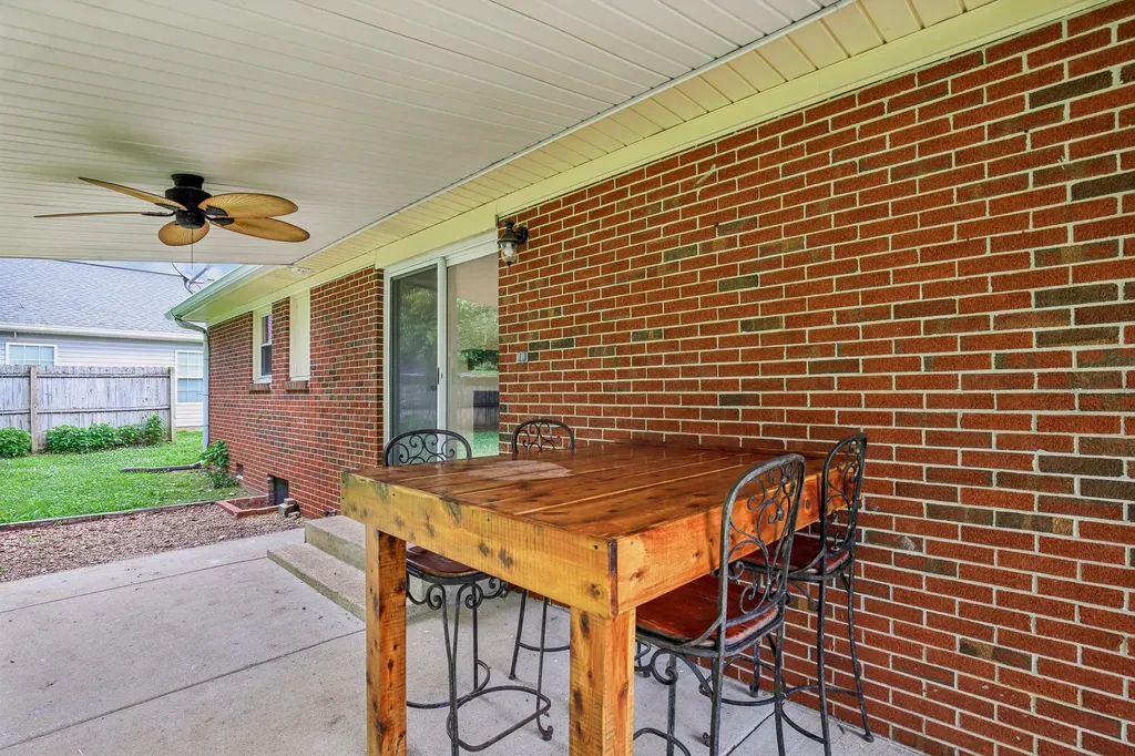 417 Central Avenue Chapel Hill TN 37034