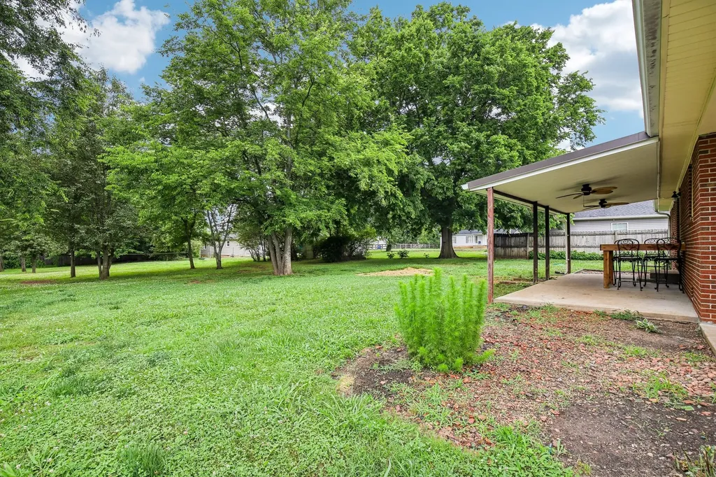 417 Central Avenue Chapel Hill TN 37034