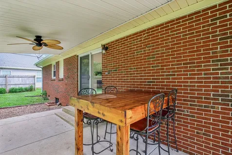 417 Central Avenue Chapel Hill TN 37034