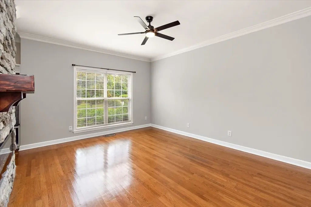 303 Newport Meadows Circle Thompsons Station TN 37179