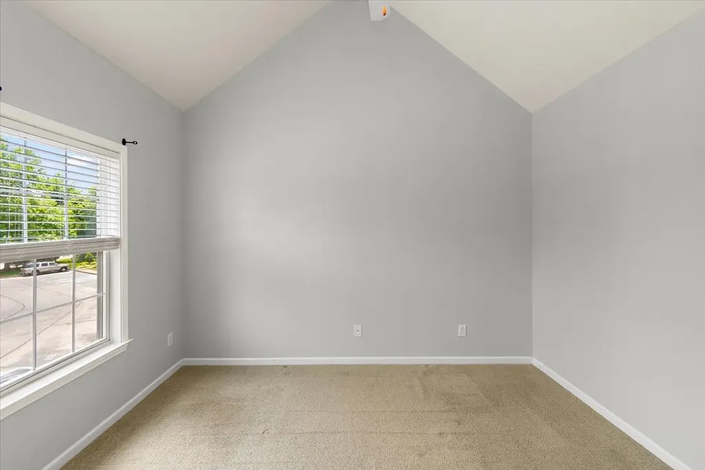 303 Newport Meadows Circle Thompsons Station TN 37179