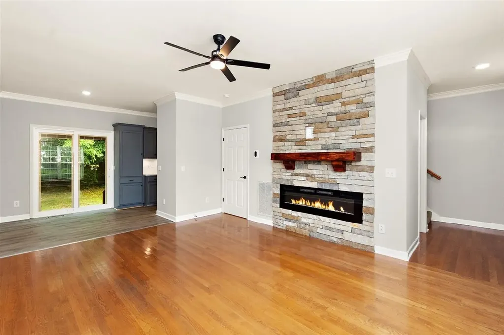 303 Newport Meadows Circle Thompsons Station TN 37179