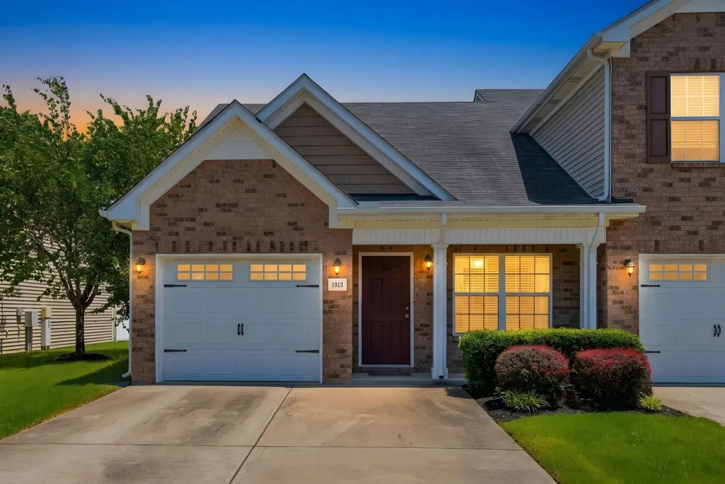 1913 Calydon Court Murfreesboro TN 37128