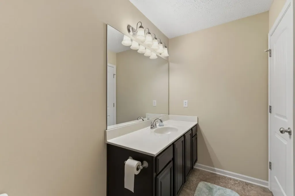 1913 Calydon Court Murfreesboro TN 37128