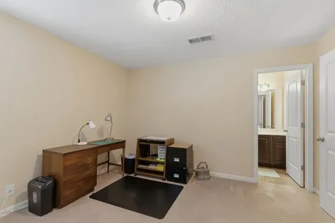 1913 Calydon Court Murfreesboro TN 37128