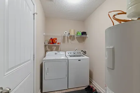 1913 Calydon Court Murfreesboro TN 37128