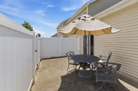 1913 Calydon Court Murfreesboro TN 37128