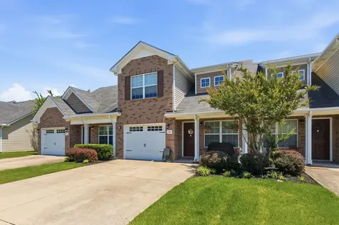 1913 Calydon Court Murfreesboro TN 37128