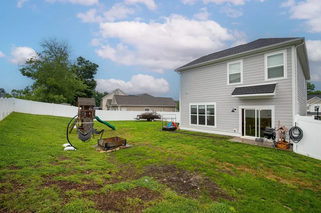 8649 Lawson Drive Antioch TN 37013