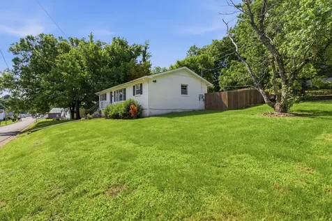 183 Gordon Street Pulaski TN 38478