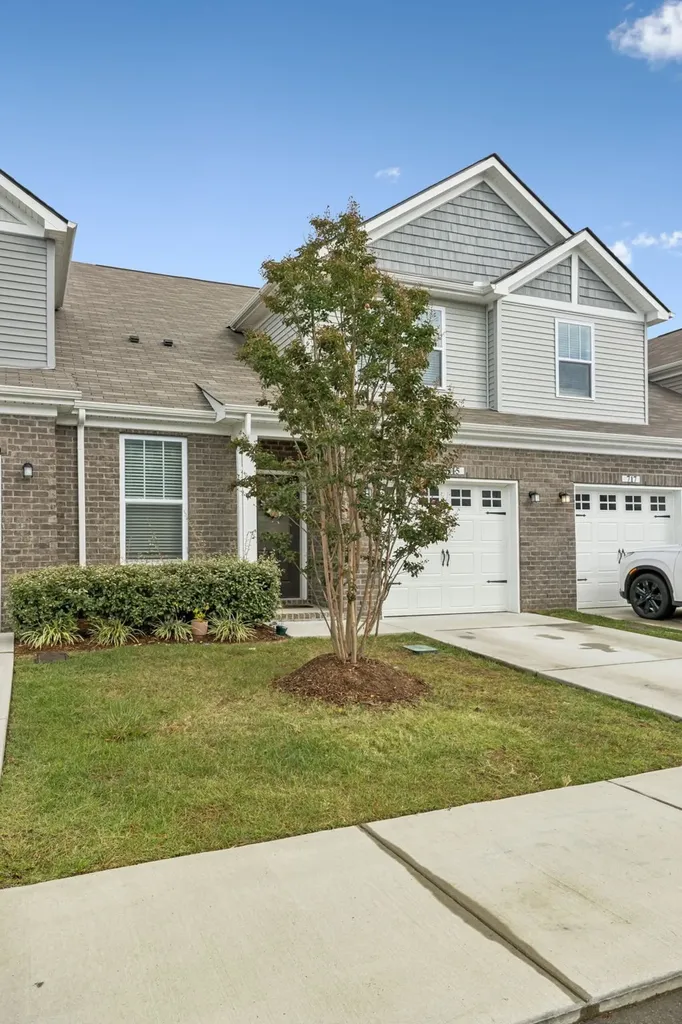 715 Mickelson Way Lebanon TN 37087