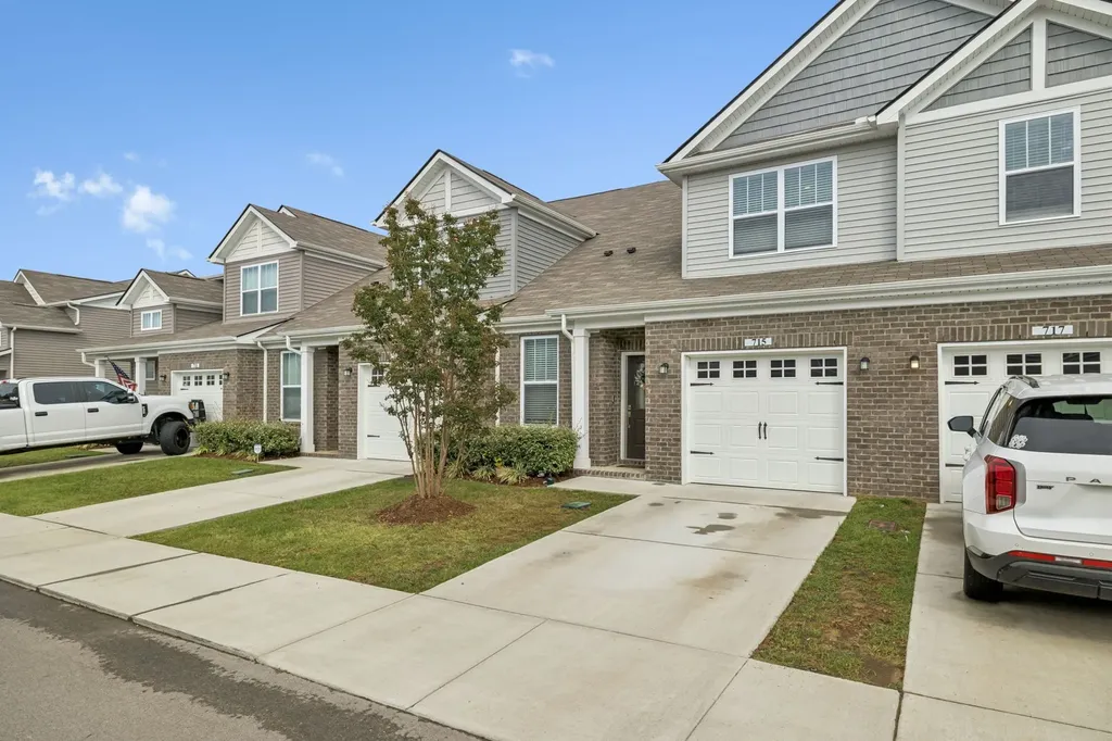 715 Mickelson Way Lebanon TN 37087